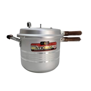 Pressure Cooker With Wooden Hnadles 13 Liter 1