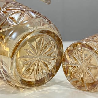 Gold-Toned Glass Water Jug and 6 Glasses Set 4