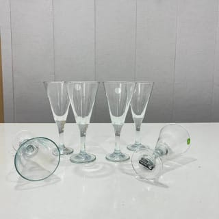 Clear Stemmed Wine Glasses Set 6 pieces  3